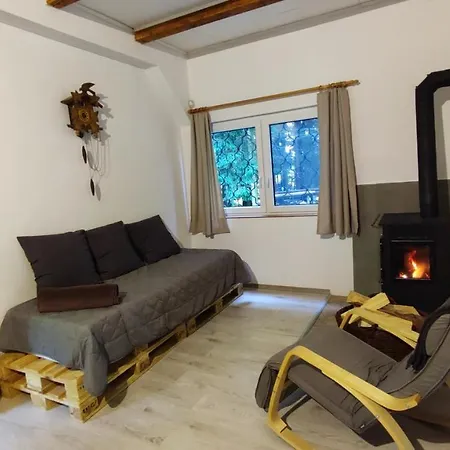 Na Samote U Lesa Hébergement de vacances